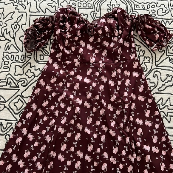 Floral Maxi/Midi off the shoulder dress - Picture 1 of 3